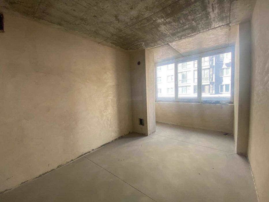 Однокімнатна  50 000 грн /  м2