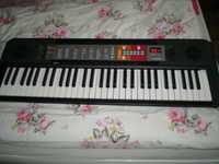 YAMAHA  Keyboard F-50