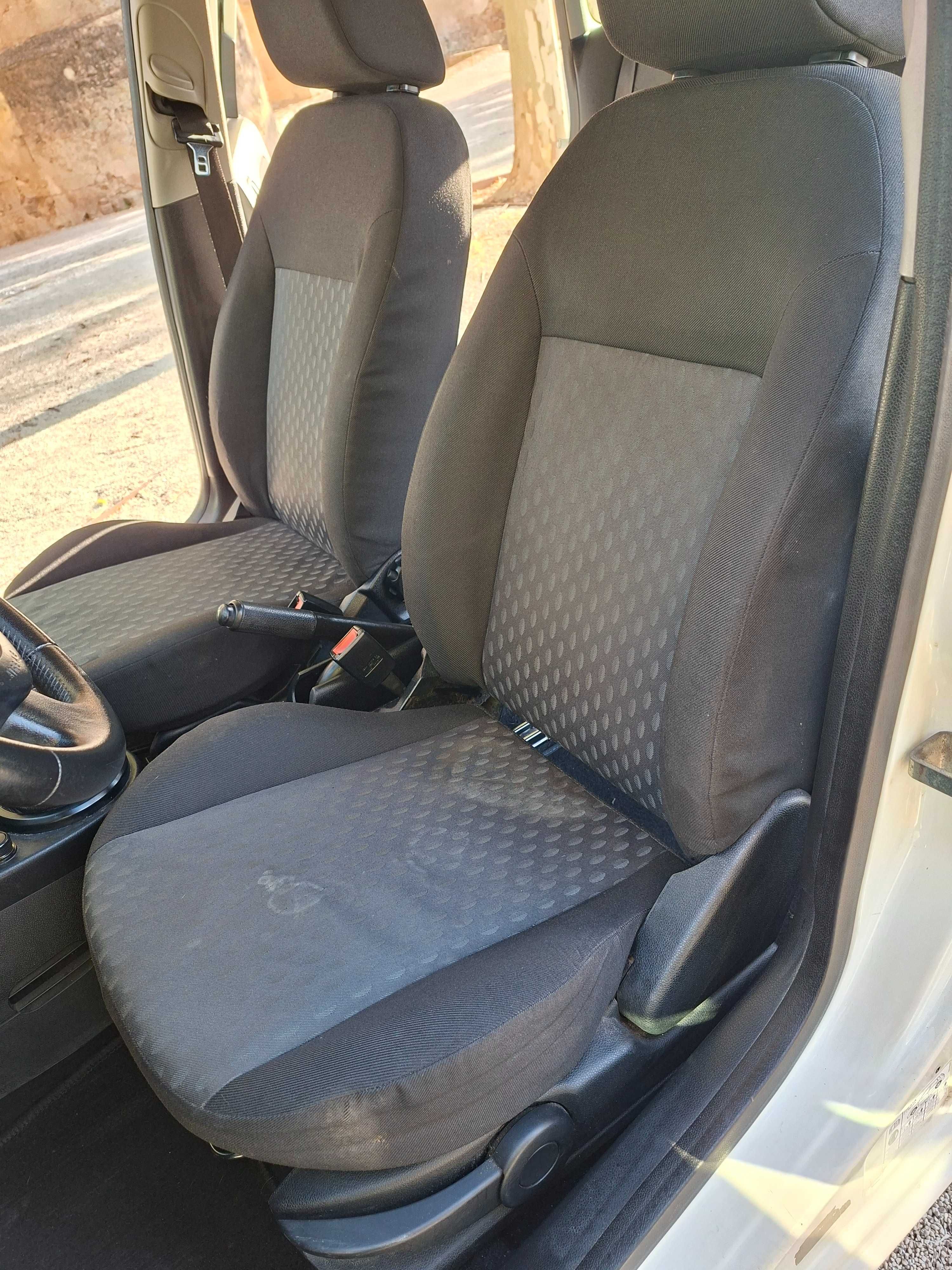 Ford Fiesta 1.4 TDci, 85 cv, 2005, Muito Boa Condição!