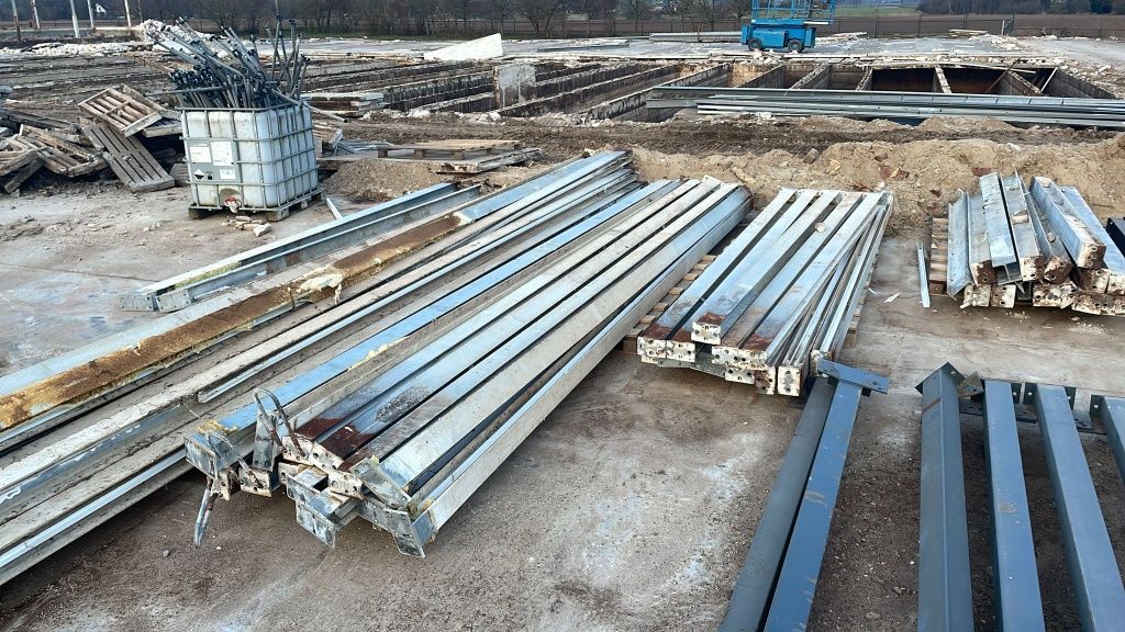 Elementy konstrukcji stalowej 42x62x3m