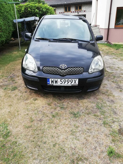 Toyota yaris 1,0  benzyna 2005r