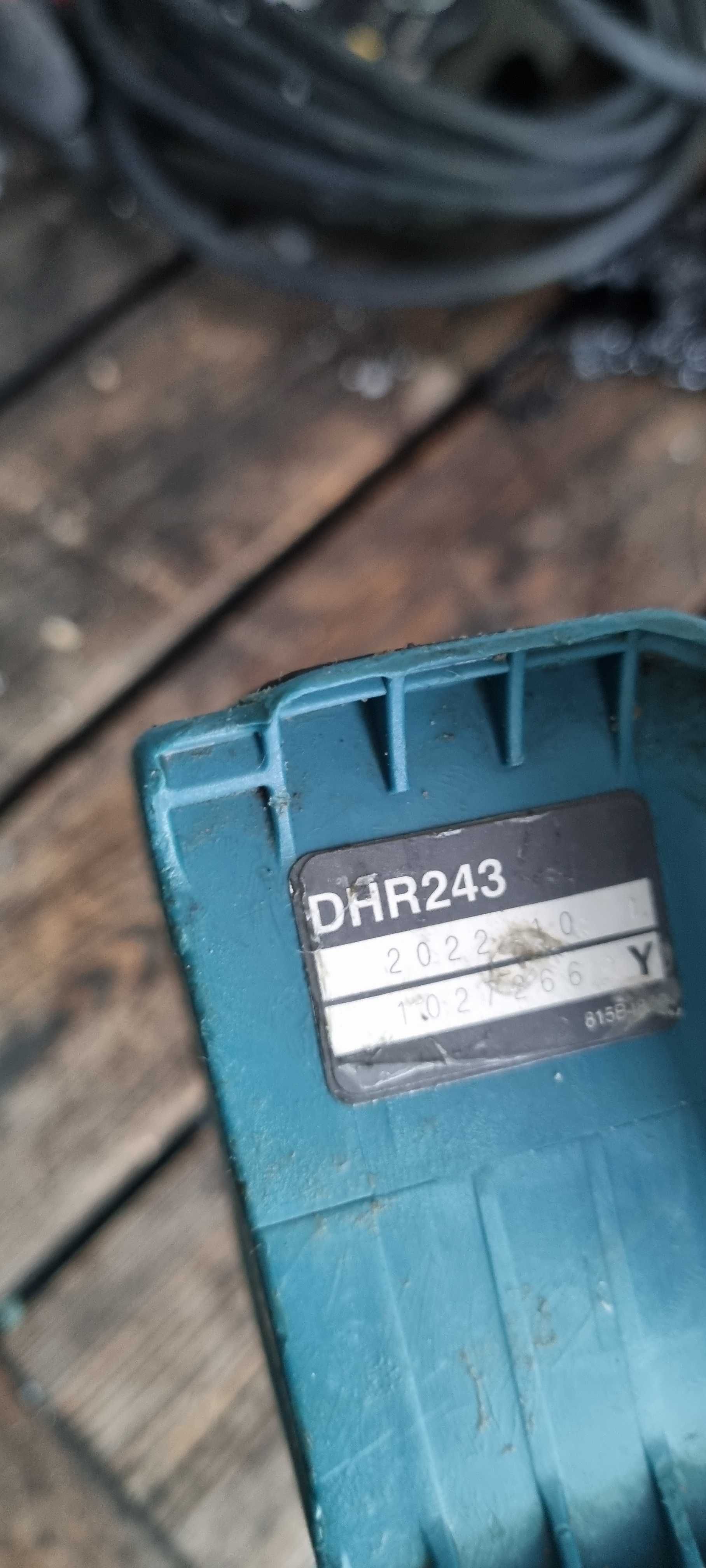 Makita dhr243  2022 rok