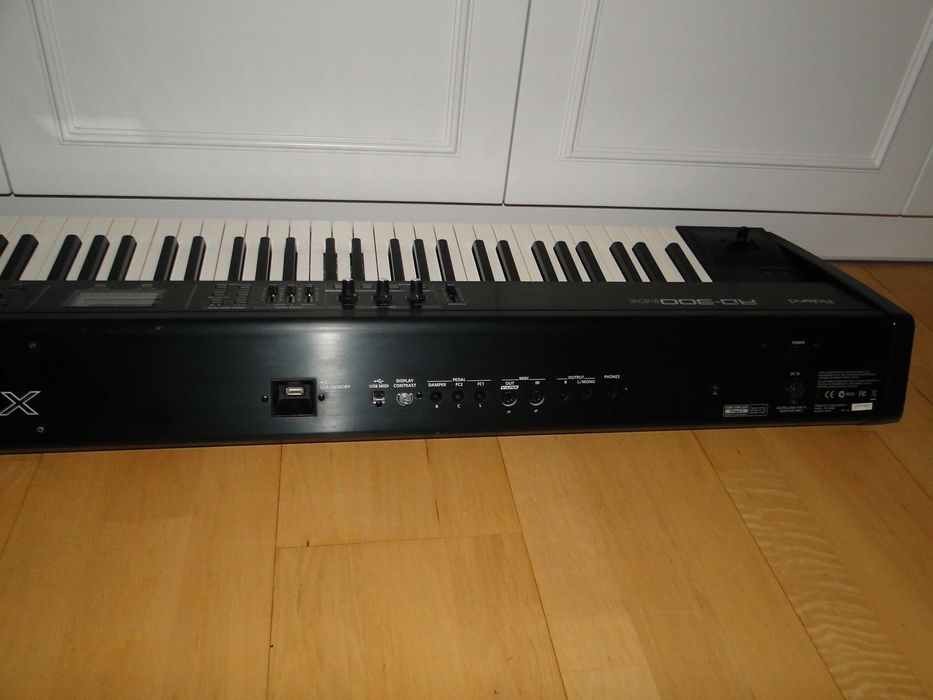 Profesjonalne Znakomite Piano Cyfrowe ROLAND RD-300NX.Mega Okazja
