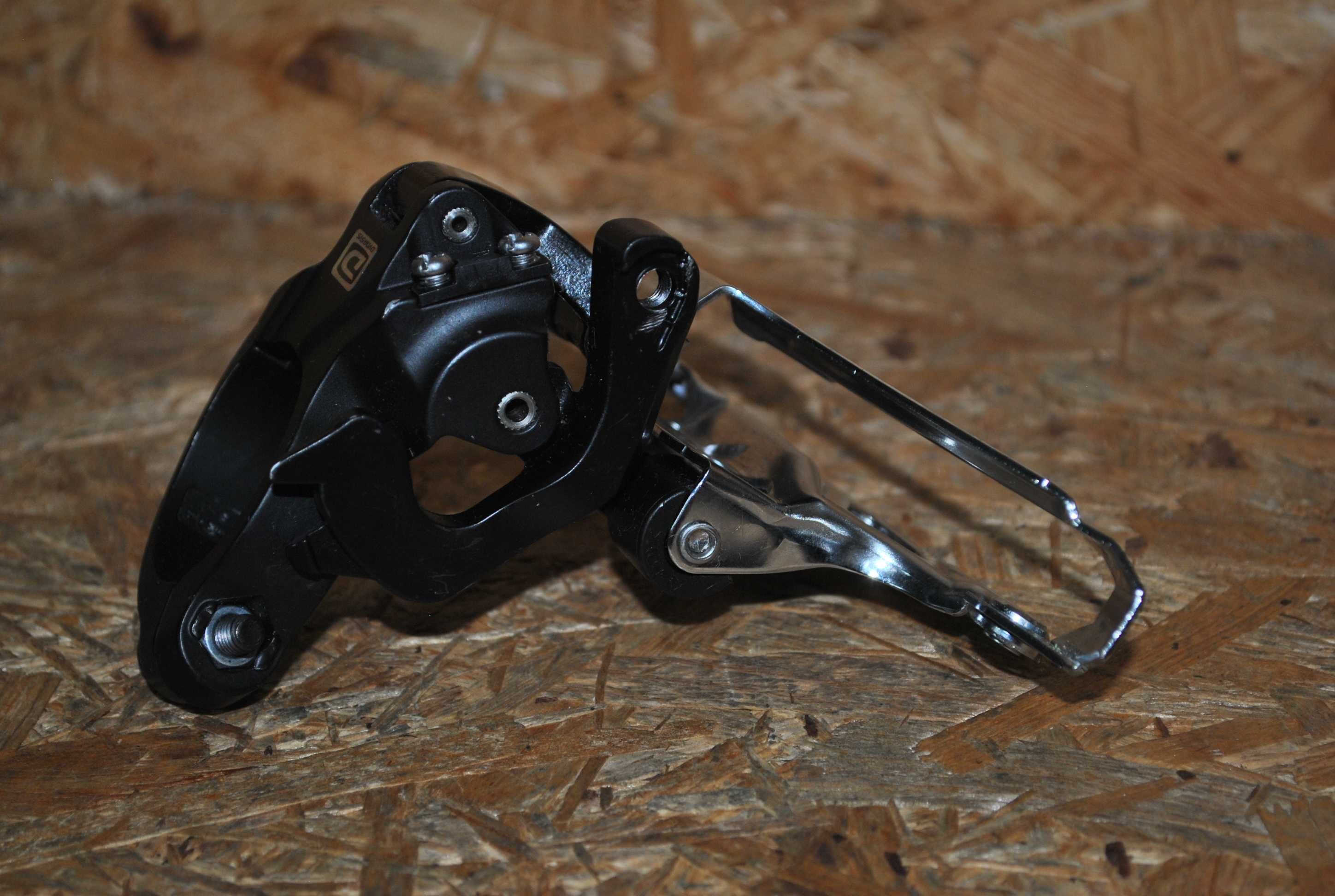 Przerzutka Shimano XT FD-M786 2-rz obejma 31,9