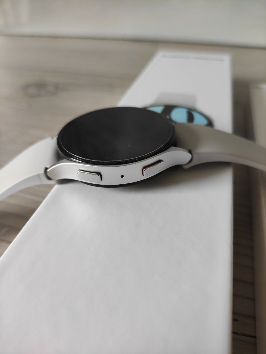 Samsung Galaxy watch 6 44mm LTE GPS