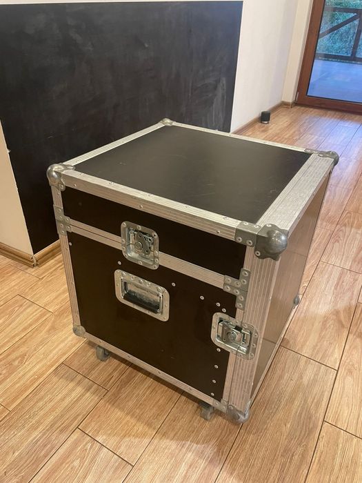 Case Rack skrzynia