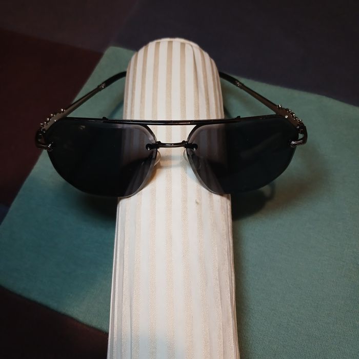 Солнцезащитные очки Chrome Hearts — Made in Italy

Стильные