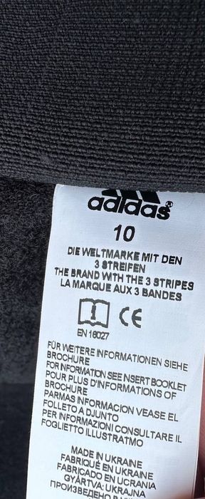 Воротарські рукавиці Adidas predator pro розмір 10