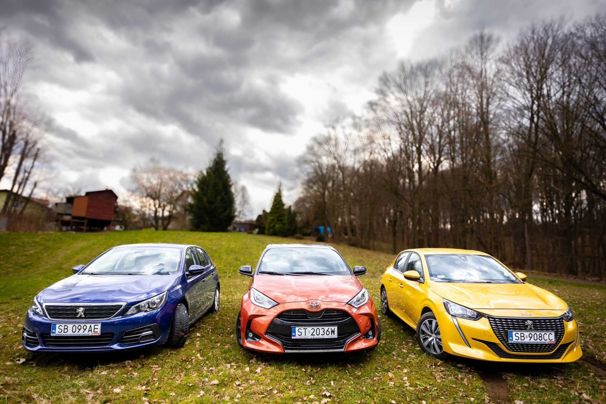 Wynajem auta osobowego toyota yaris peugeot nissan SUV krótko długo