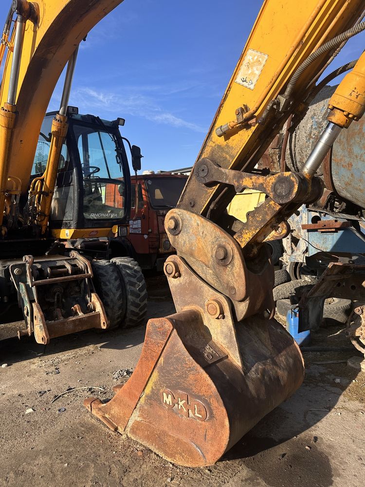 Екскаватор колісний JCB JS200W