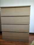 MALM Comoda 4 gavetas IKEA
