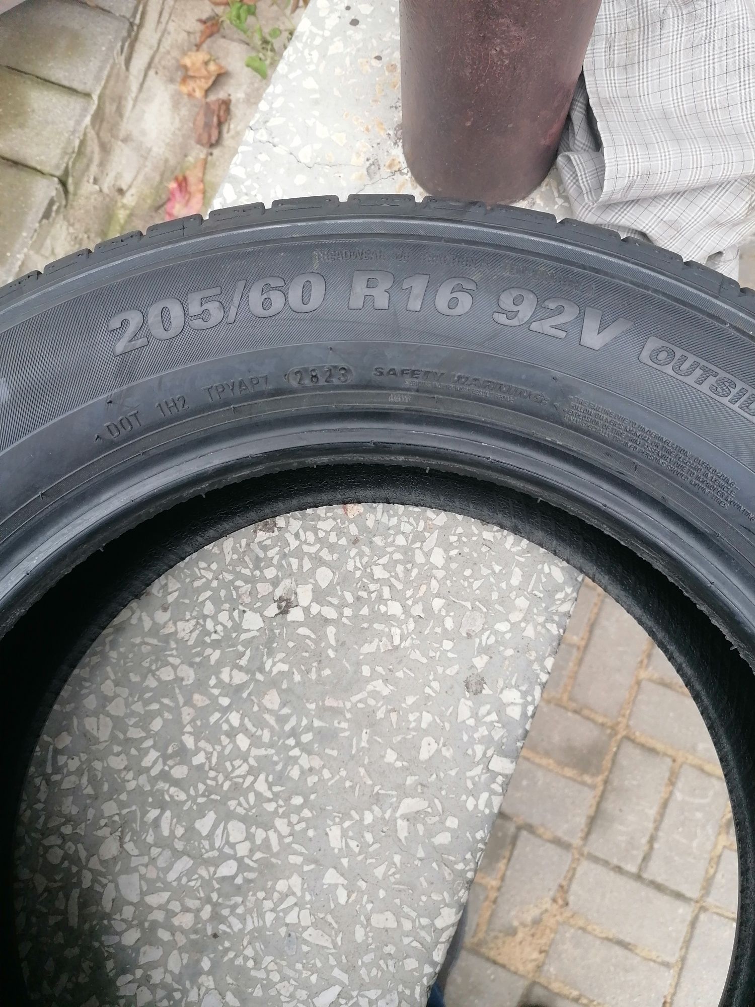 Opony letnie 205/60 R16 92V nowe nigdy nie używane