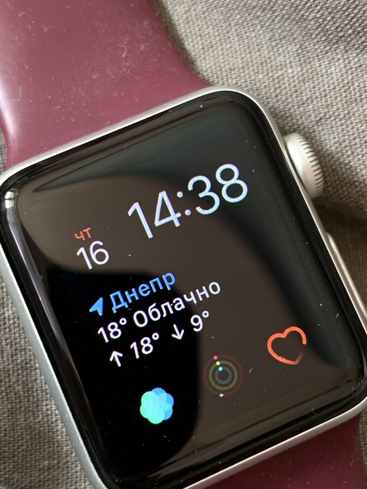 Часы Apple Watch 3 Практически новые