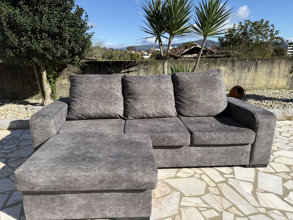 Sofá cinzento