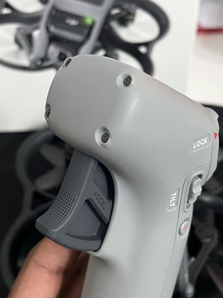 DJI AVATA + comando dji motion controller + DJI Care Refresh