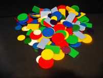 50 x peças em Plastico para jogos - antigas - 22 mms