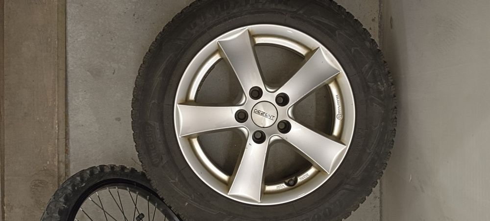 Felgi z oponami do opel astra, Chevrolet dezent 15*6 195/65r15