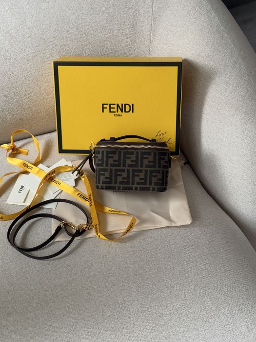 Torebka Fendi vanity mini
