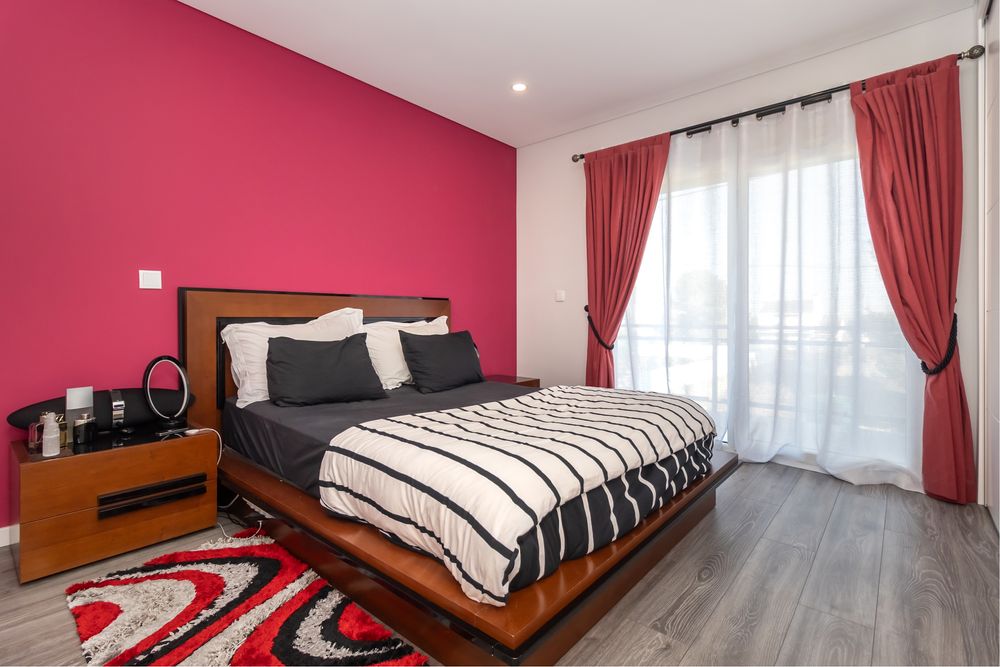Quarto de casal e colchao