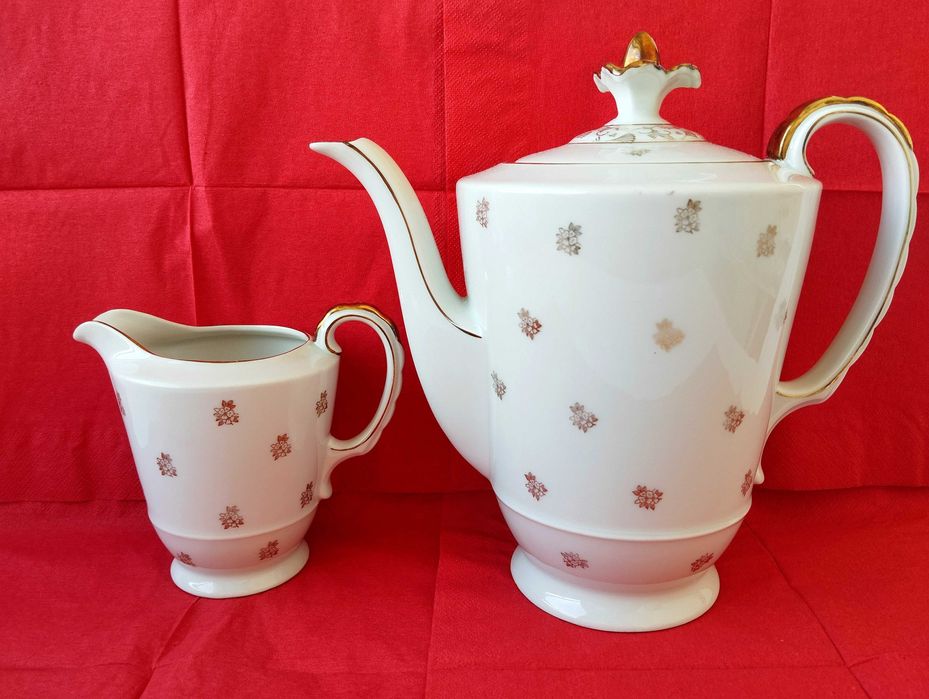 Раритетний порцеляновий сет: чайник і молочник, Німеччина