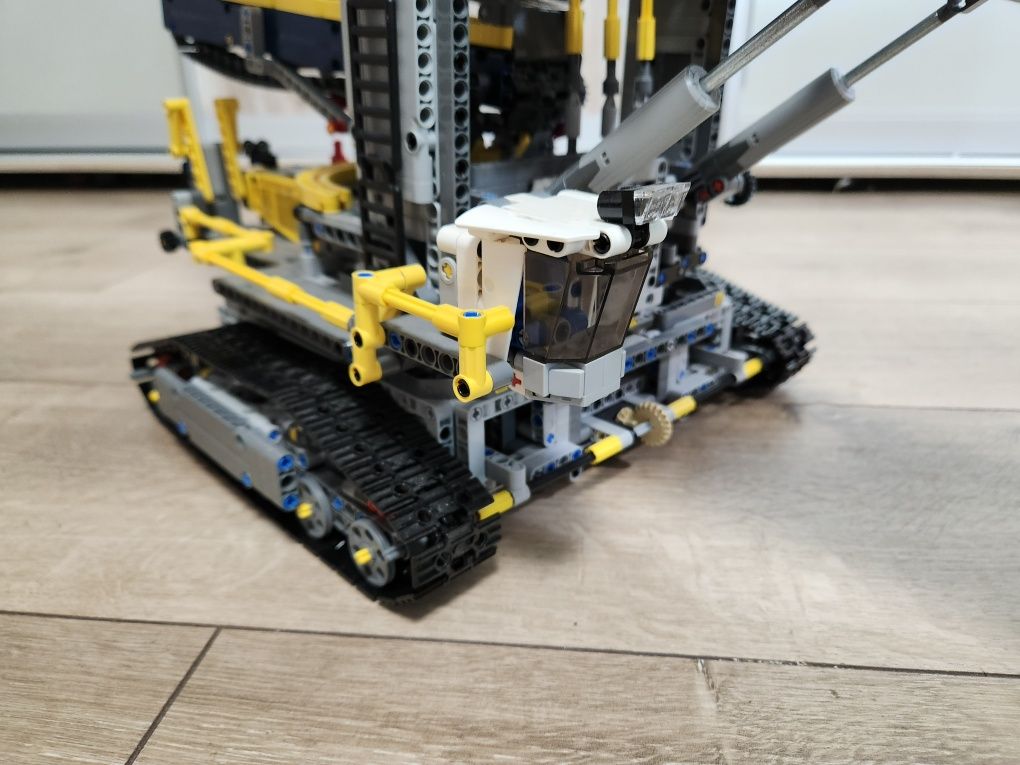 Lego 42055 Technic оригинал отличное состояние, инструкция, наклейки