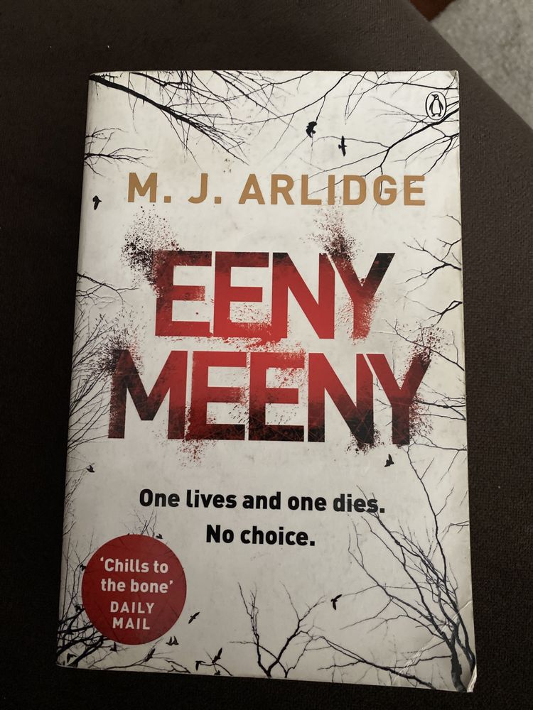 Eeny Meeny, de M.J. Arlidge