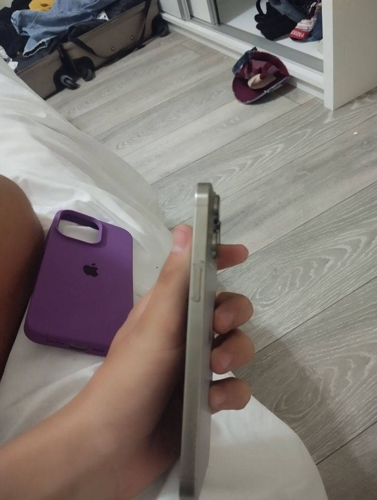 iPhone 15 pro max паль