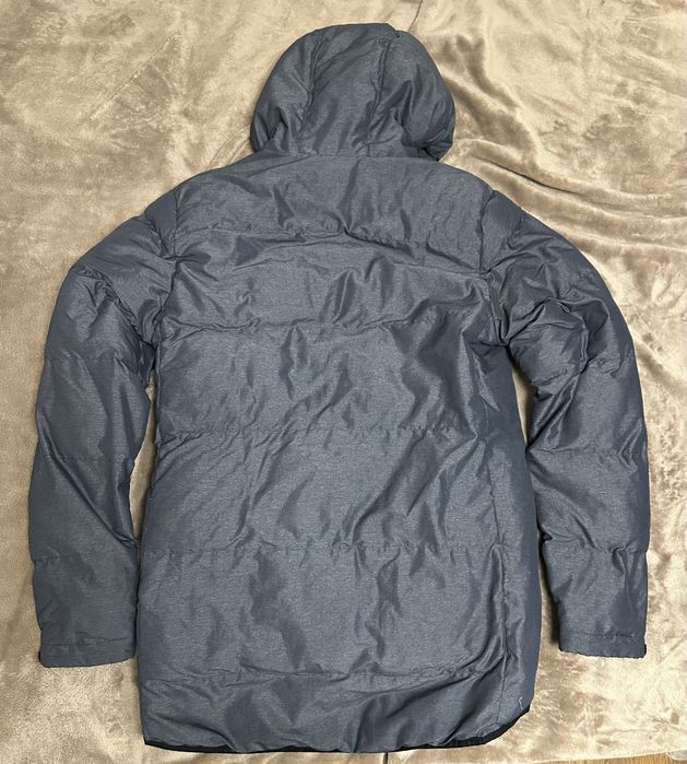 Куртка new balance