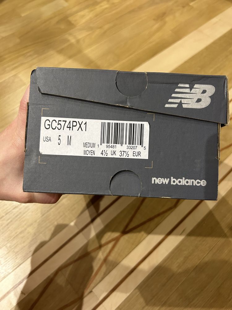 Кросівки new balance