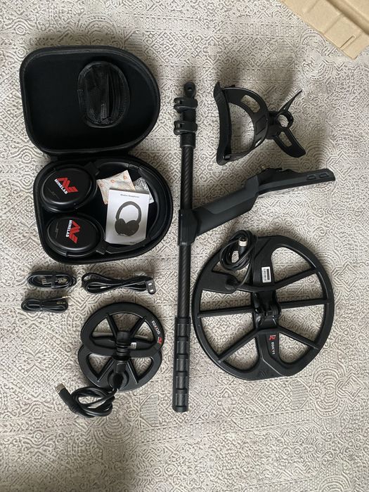 Minelab Equinox 900 — повний комплект, як новий!