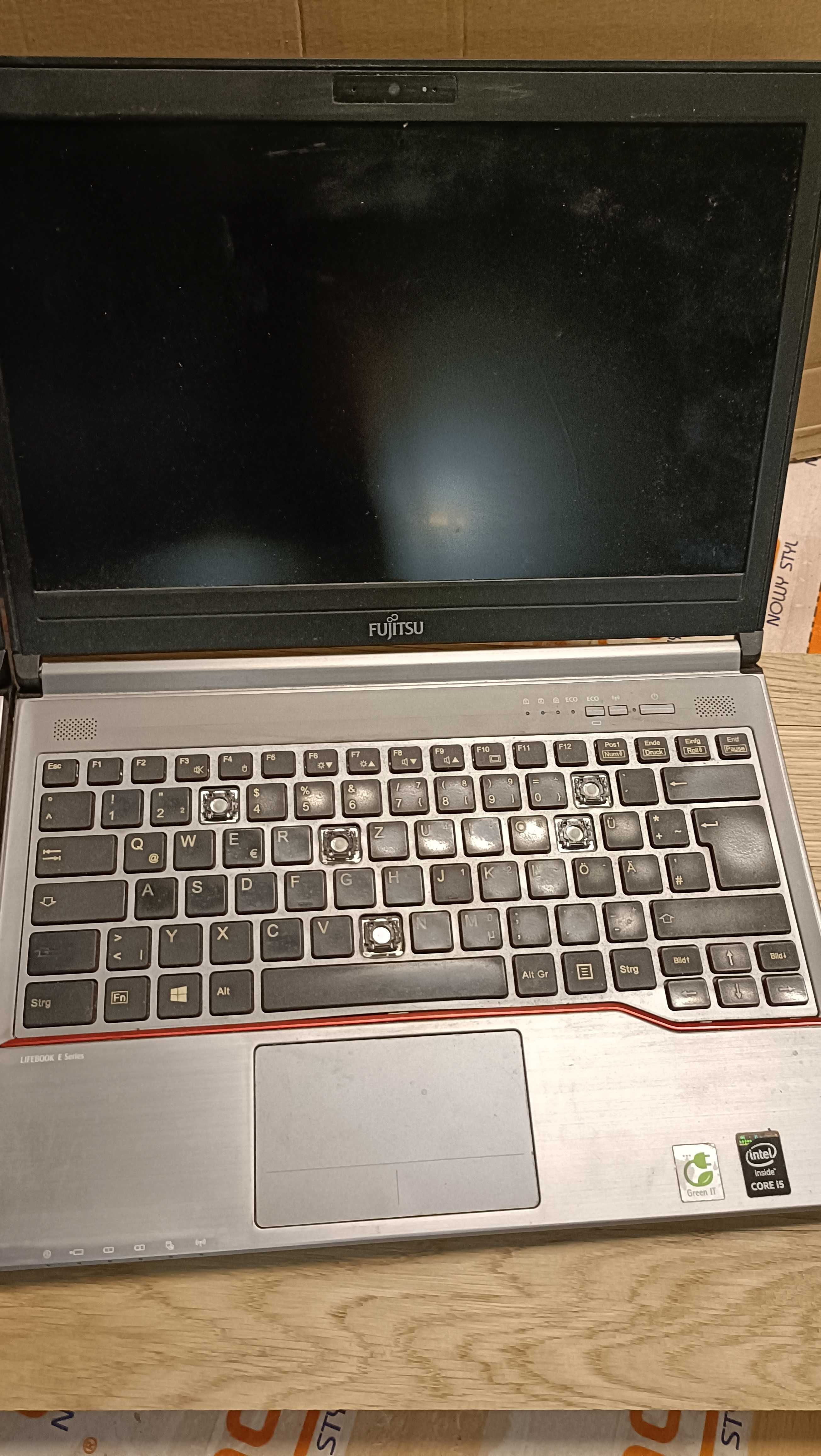 Fujitsu E734 (2szt uszkodzone)