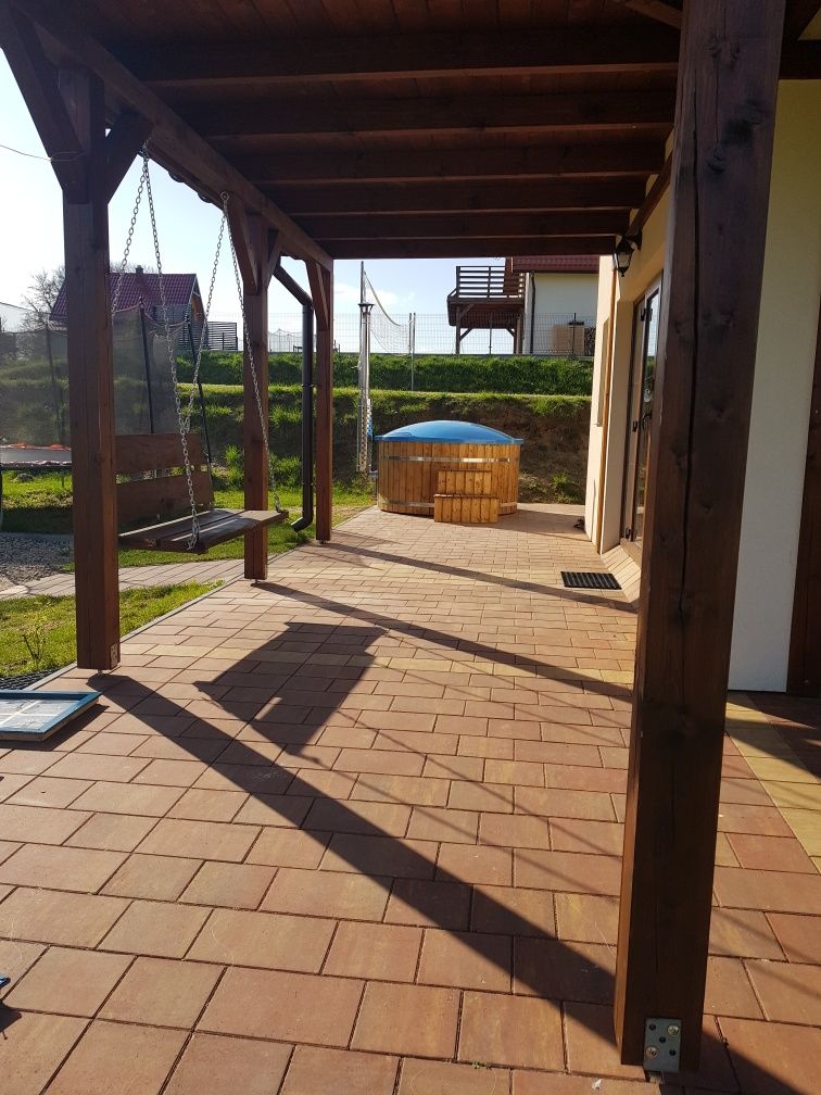 Wolny termin 9-16.08, Balia z Jacuzzy, Basen, Mazury, domek 8 osób