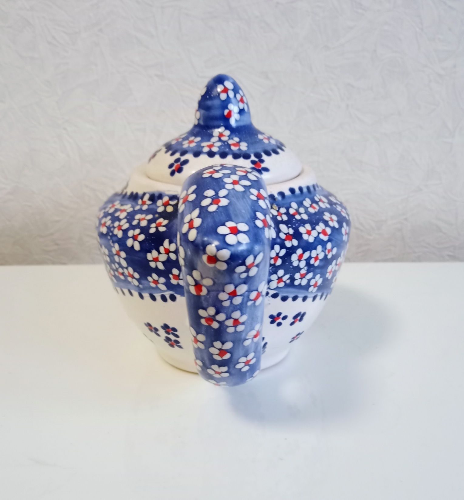 Чайник заварник.
