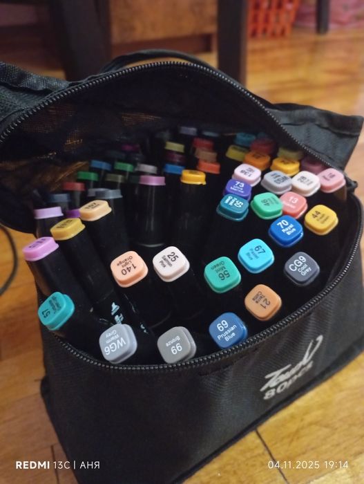 Маркери Touch  майже нові