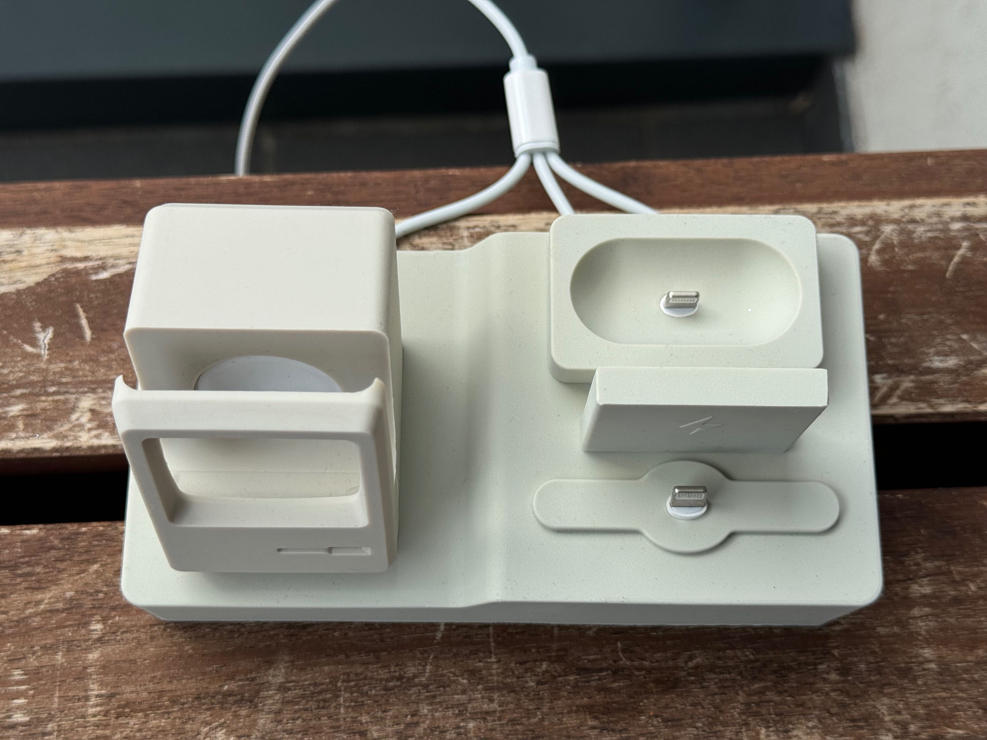 Podstawka 3 w 1, stacja dokująca, iPhone, Airpods, Watch kabel gratis