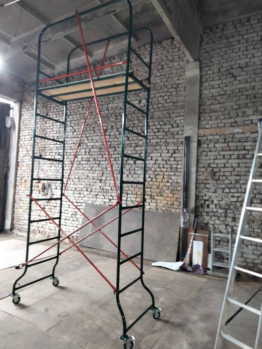 Строительные леса, помост в аренду