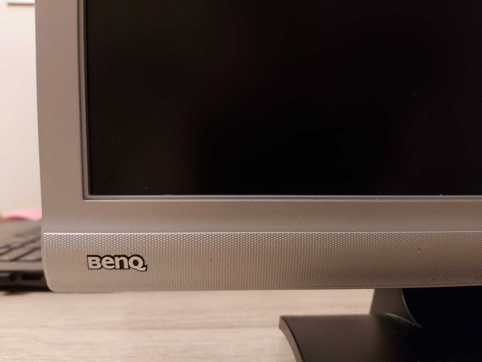 Monitor LCD 17 cali „BENQ 700 AD”