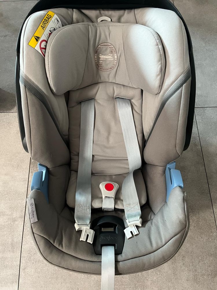 Fotelik samochodowy cybex aton 5 razem z bazą