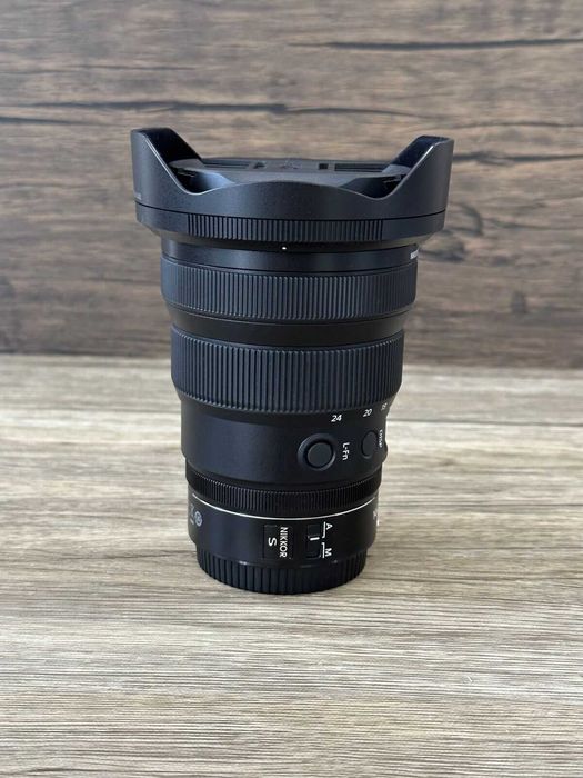 Nikon NIKKOR Z 14-24mm f/2.8 S - 3 anos de garantia - como nova