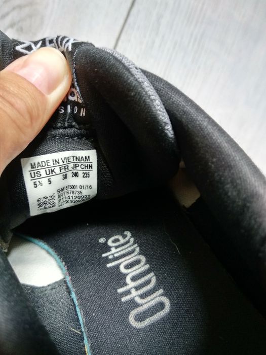 Buty lifestyle Adidas ZX Flux Torsion 38