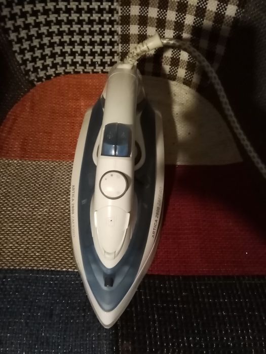 Ferro de engomar Taurus