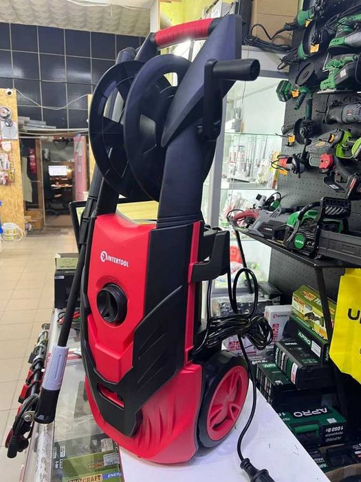 Мойка высокого давления 1800 Вт 140 бар INTERTOOL DT-1504 (КЕРХЕР)