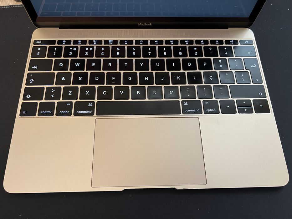 Macbook 12 retina m3