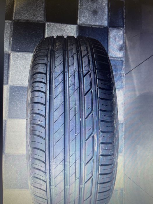 Шини Bridgestone Turanza T001 215/50 R18 92W