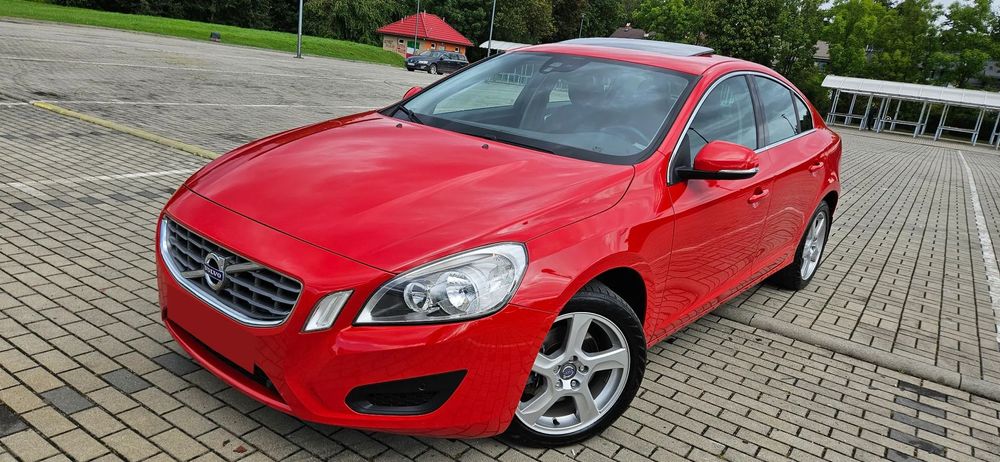 Volvo S60 1.6 150KM/szyberdach/kamera/navi/bezwypadkowy/ZADBANY/serwisowany