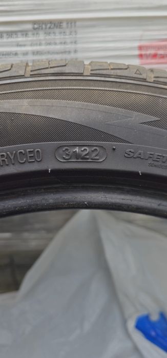 Opony SureDrive  235/45/18