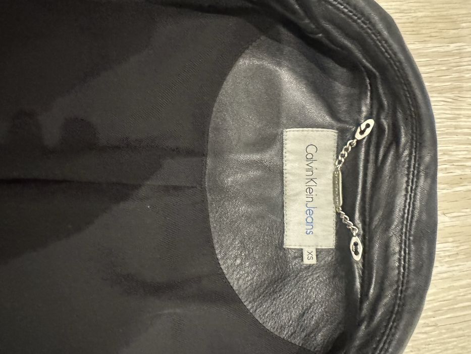 Куртка косуха натуральная кожа calvin klein оригинал xs-s