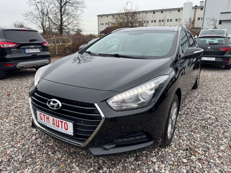 Hyundai i40 Bezwypadkowy Roczna gwarancja Stan bardzo dobry!!!