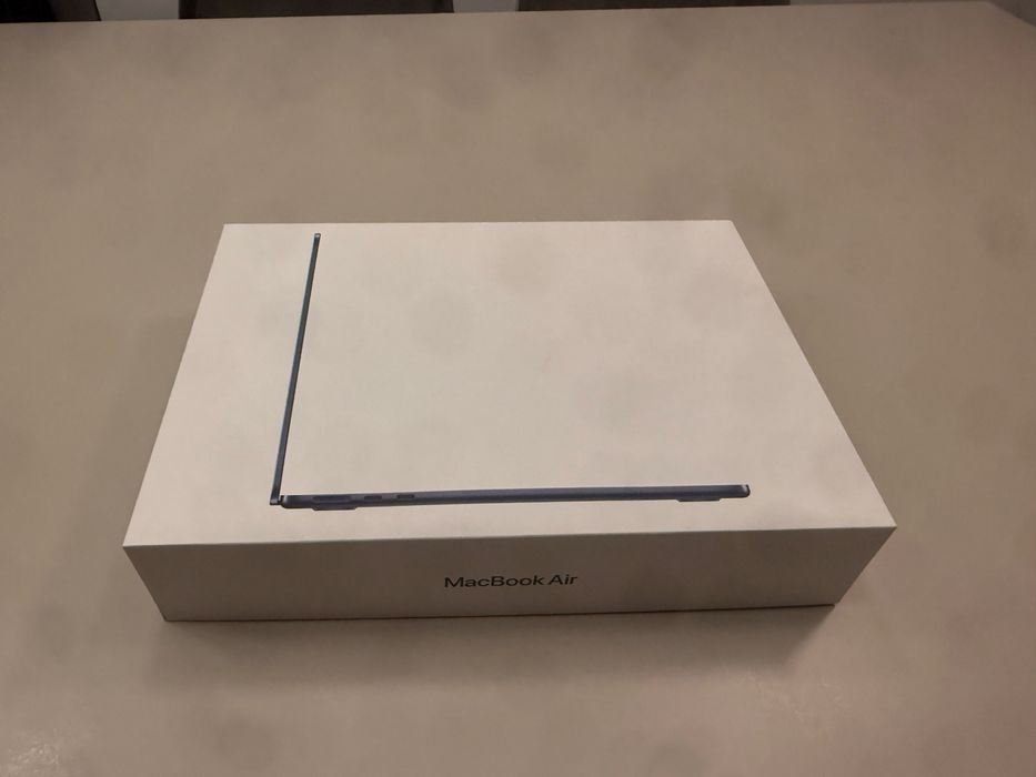 MacBook Air 13 2025 M4 16Gb 256Gb armazenamento