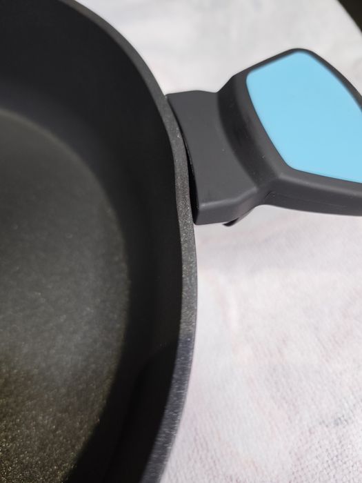 Panela com tampa 28 cm Alumínio Forjado